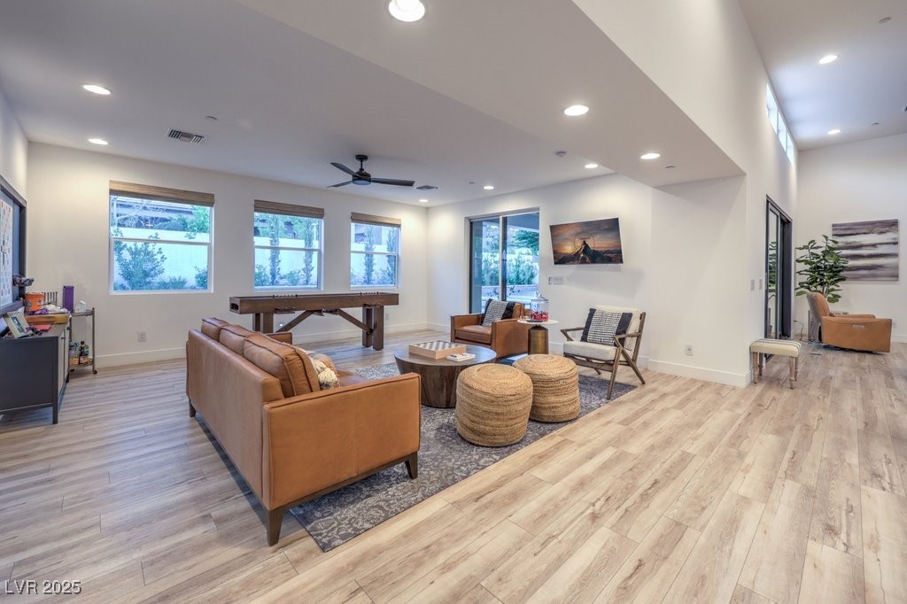 3731 Caesars Circle