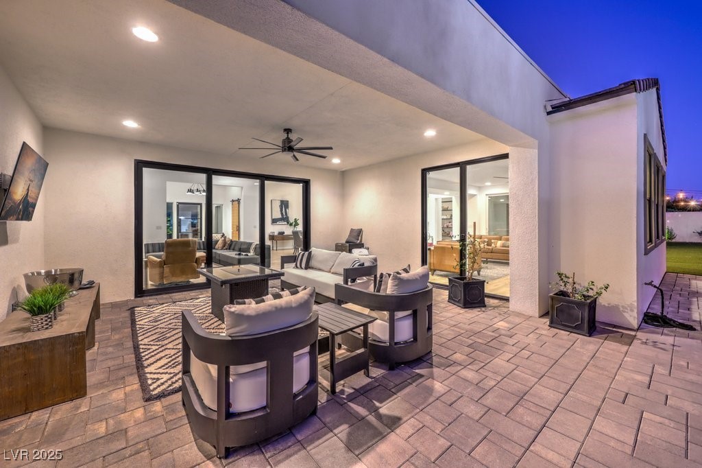 3731 Caesars Circle