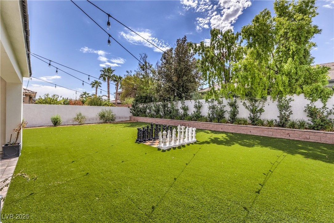 3731 Caesars Circle