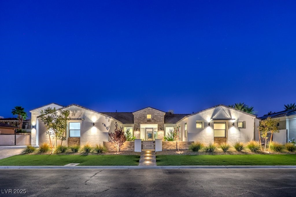3731 Caesars Circle