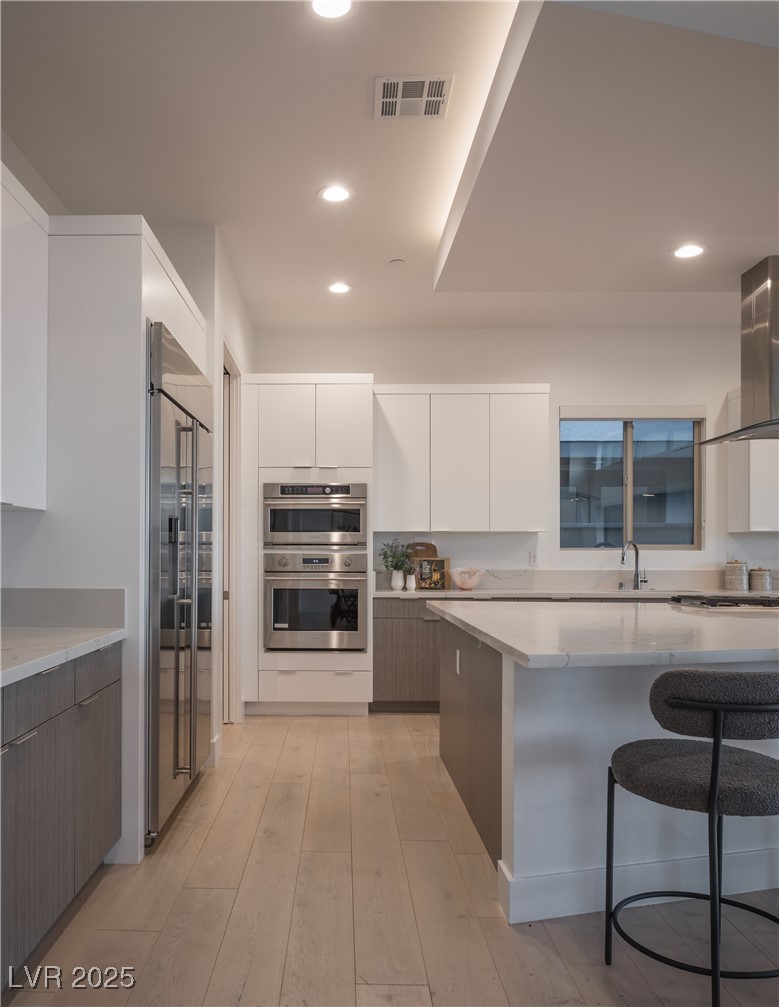 2180 Skyline Heights Lane