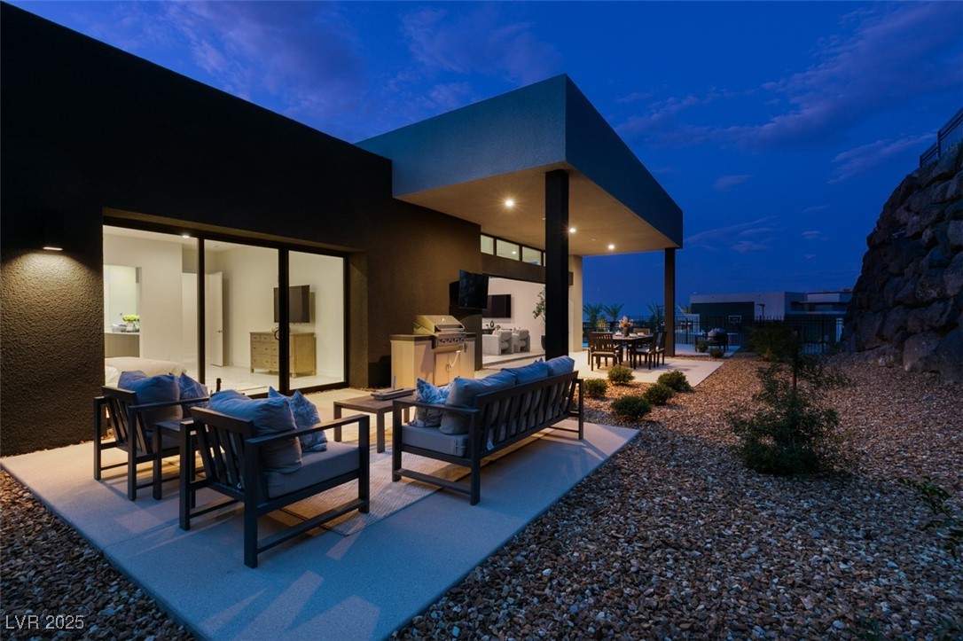 623 Dragon Mountain Court