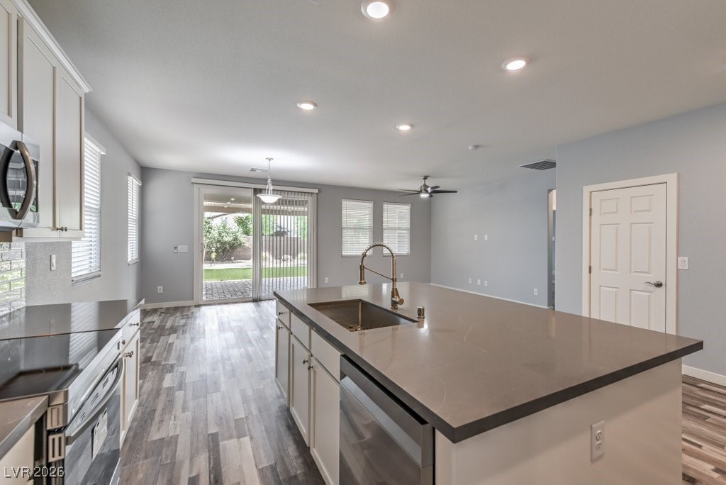 4621 Peppertree Street