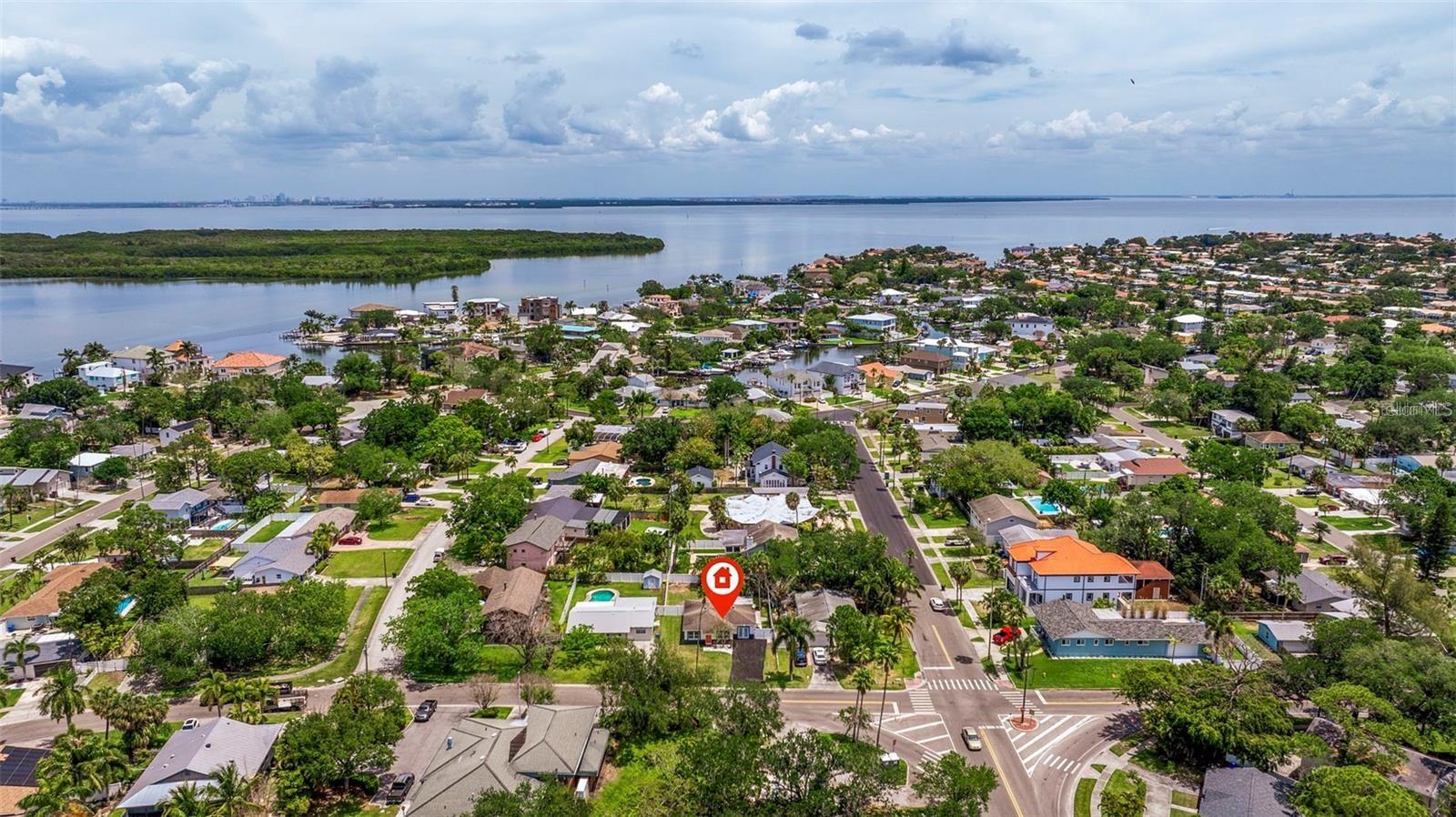 1702 BAYOU GRANDE BLVD NE