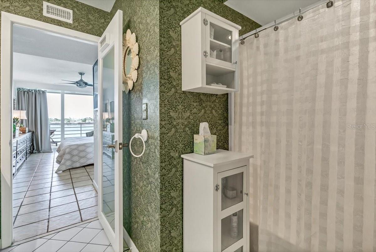 6085 BAHIA DEL MAR CIR #366