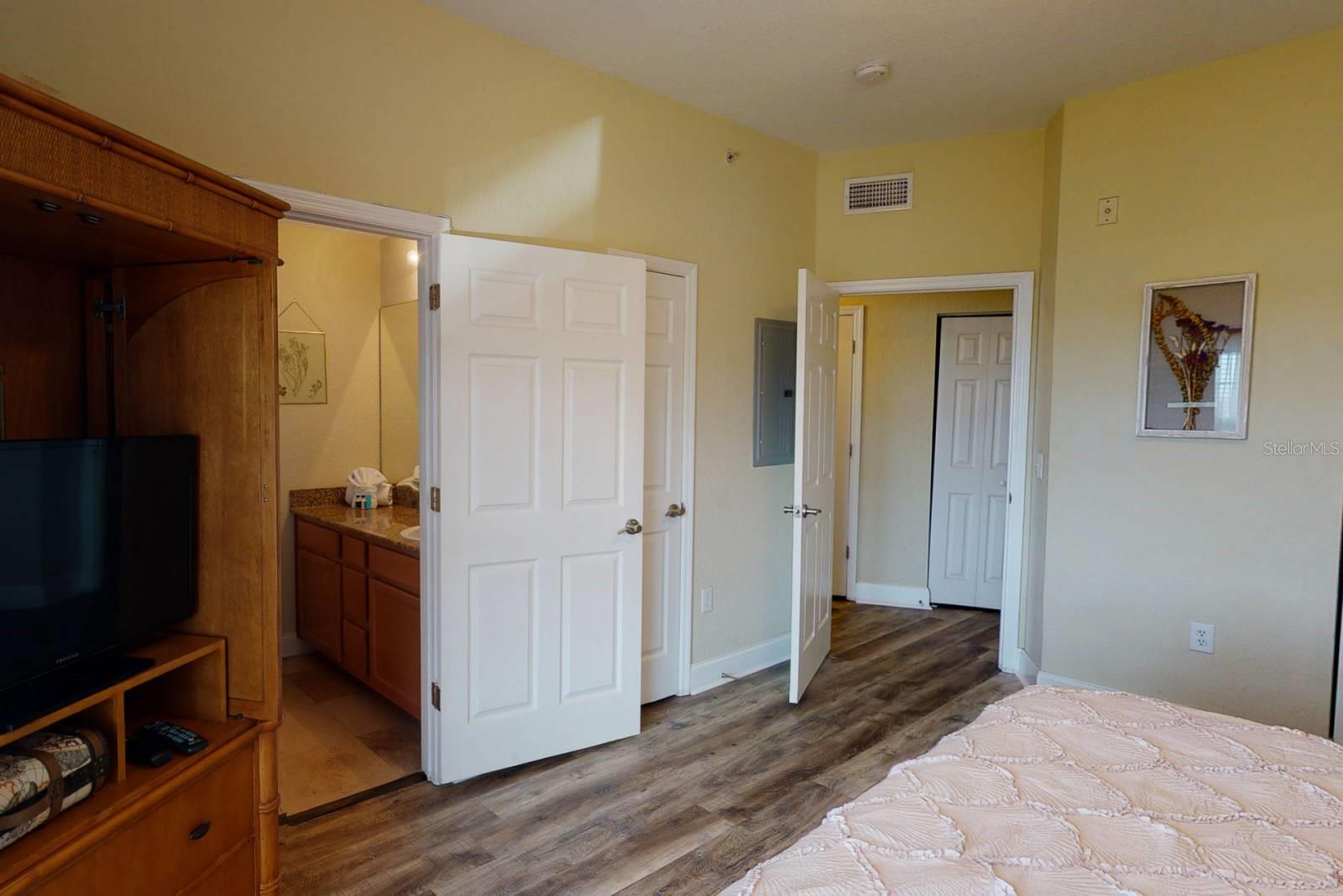 10315 GULF BLVD #310