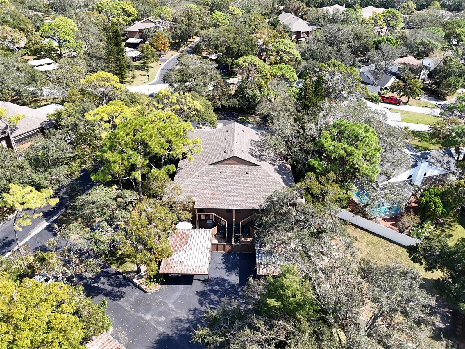 1106 LENNOX RD W
