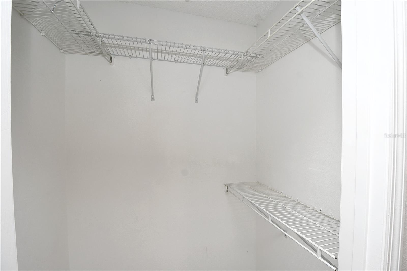 2400 FEATHER SOUND DR #615