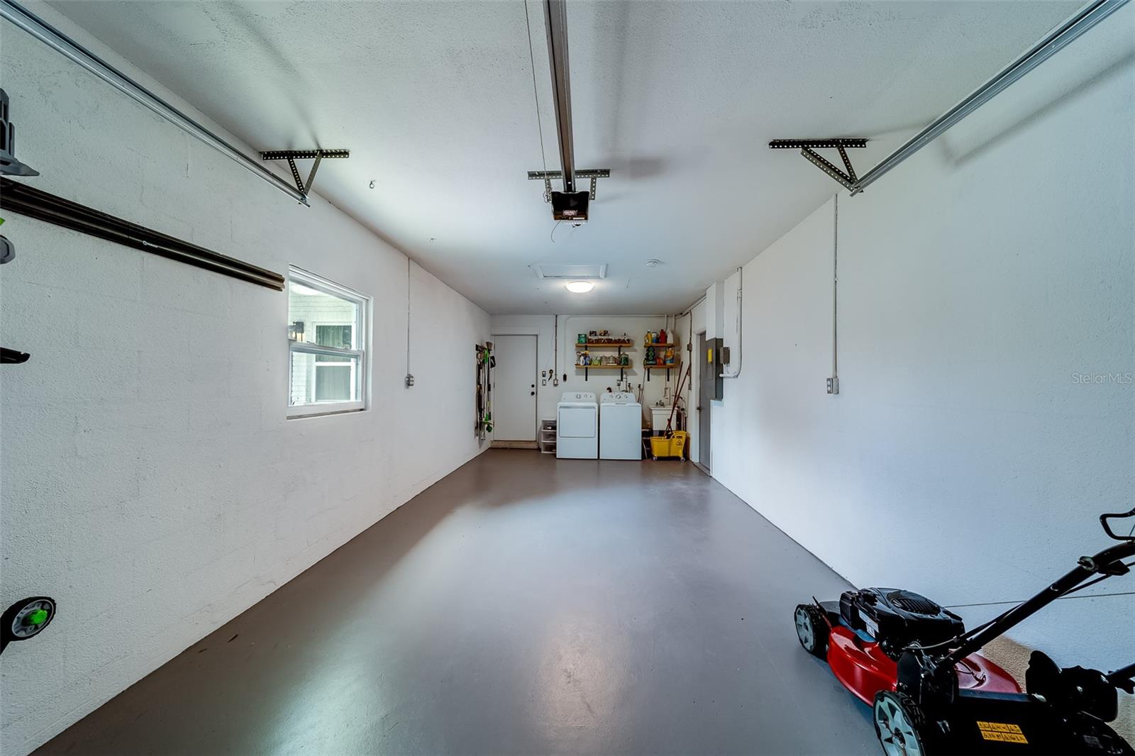 1867 MARYLAND AVE NE