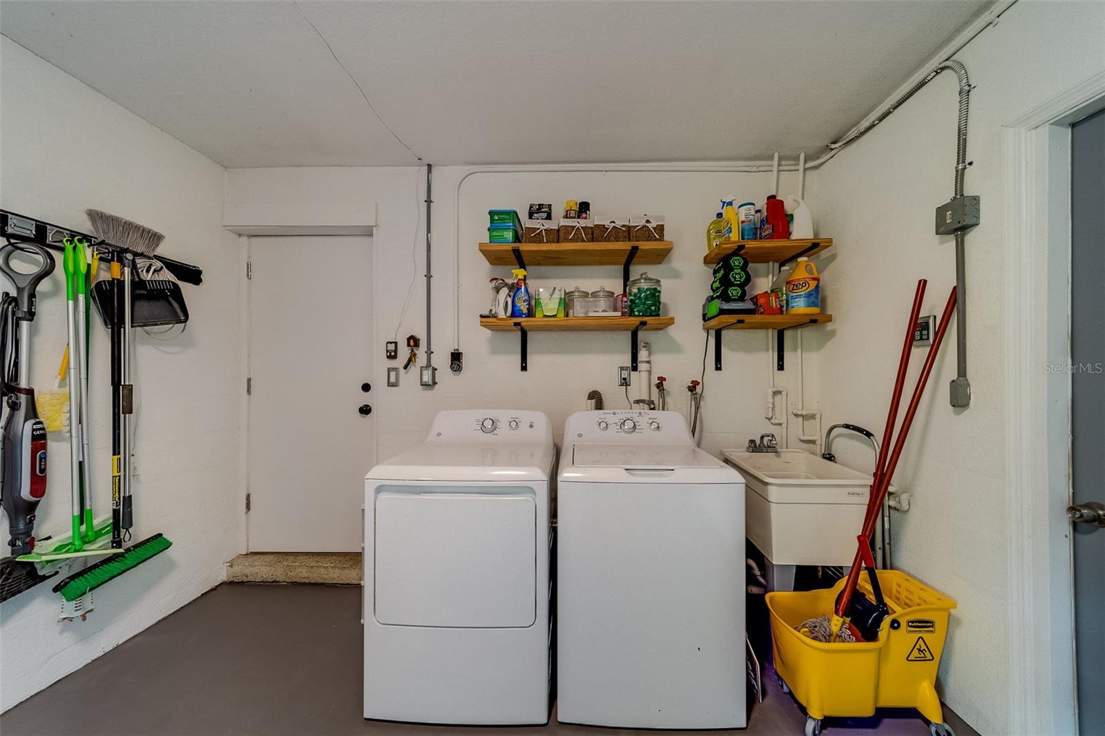 1867 MARYLAND AVE NE