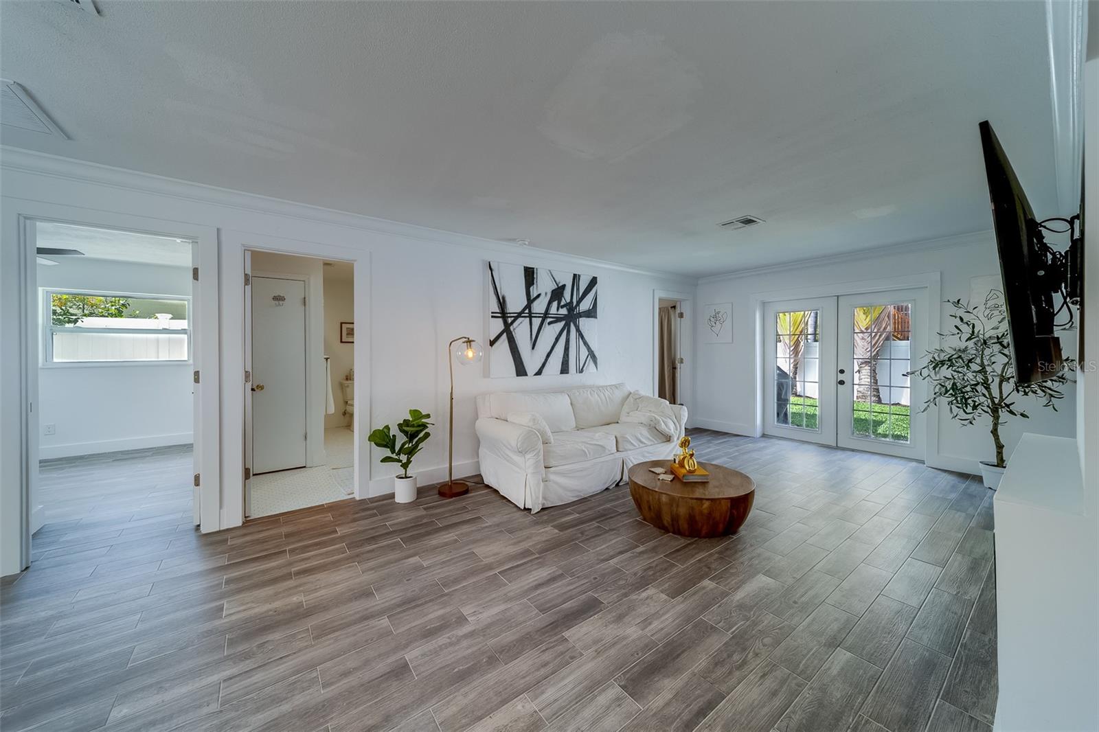 1867 MARYLAND AVE NE