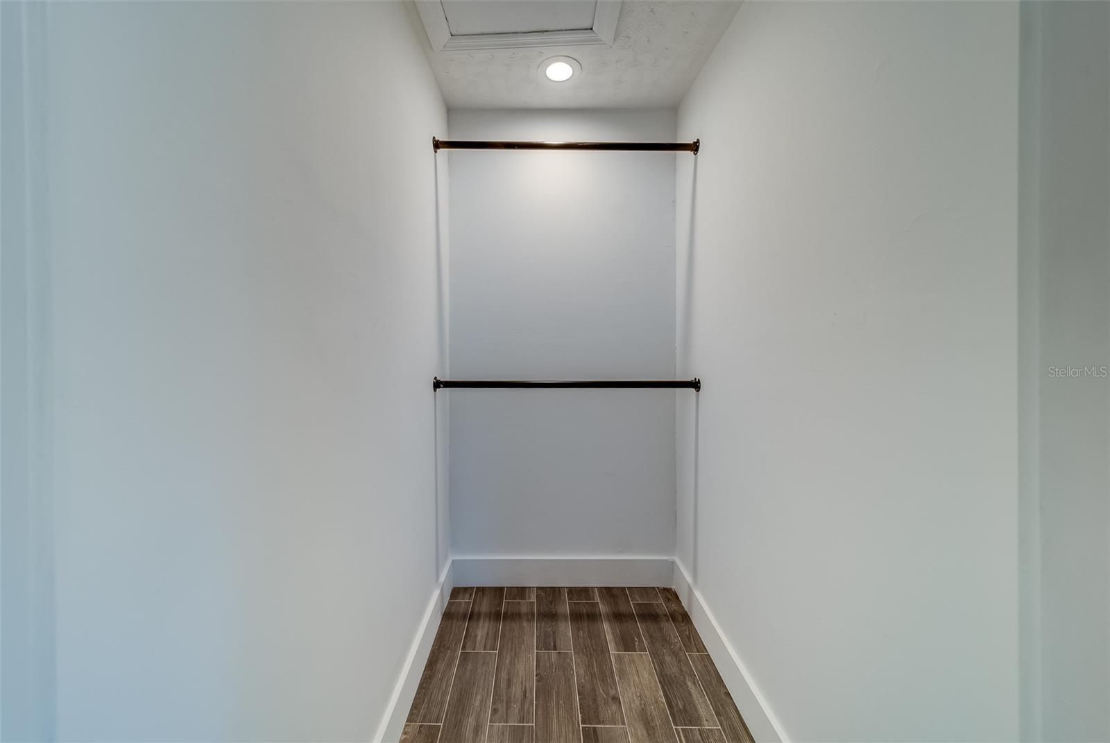 1867 MARYLAND AVE NE