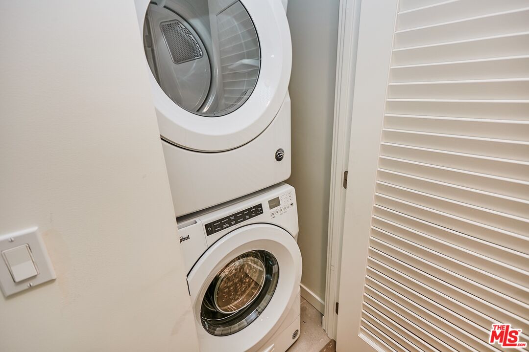 328 N Maple Dr Unit: 109