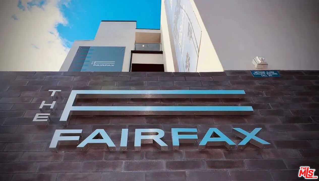 105 S Fairfax Ave Unit: PH303