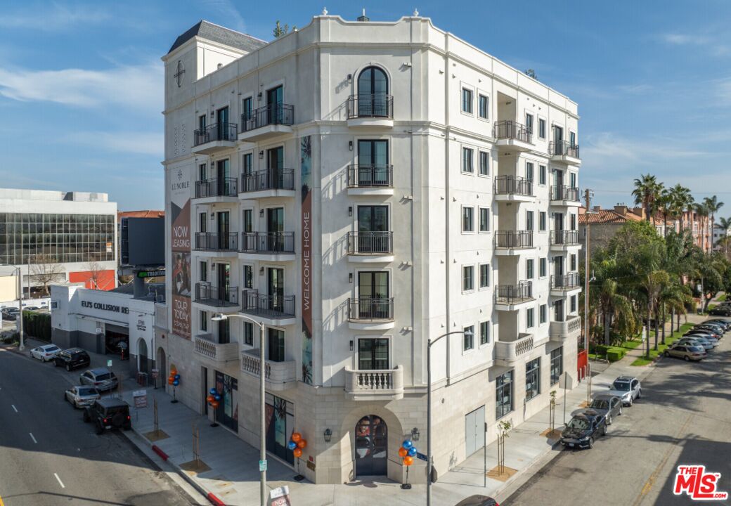 5768 W 3rd St Unit: 507