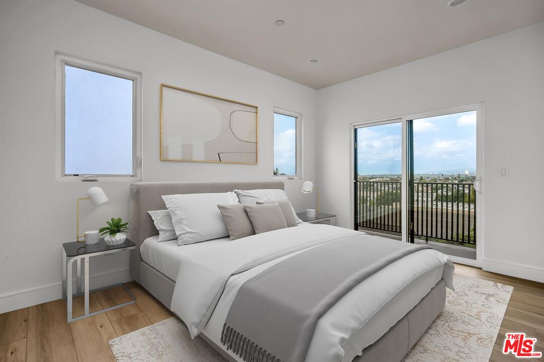 4703 Saturn St Unit: 1/2