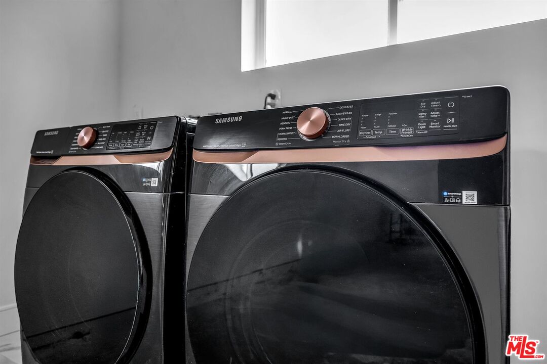 4701 Saturn St Unit: 3/4