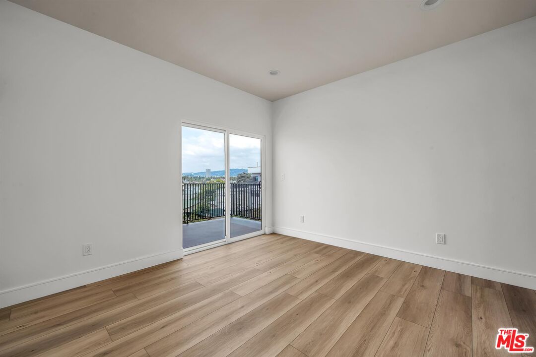 4701 Saturn St Unit: 3/4