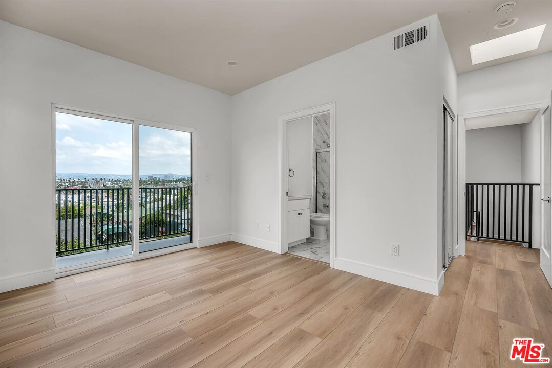4701 Saturn St Unit: 1/4