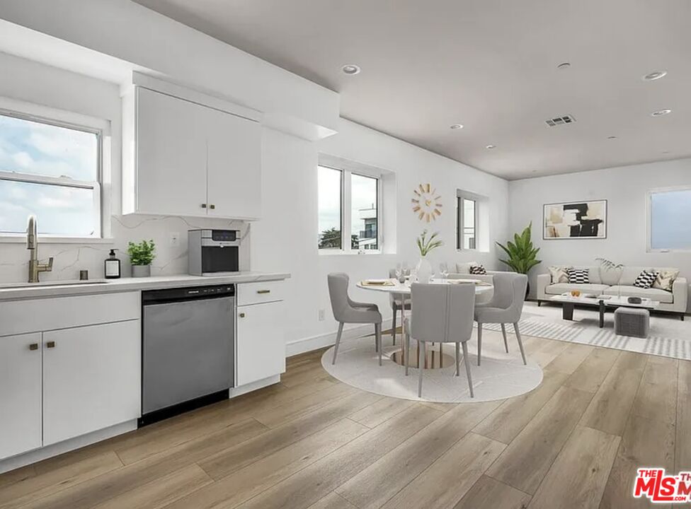 4701 Saturn St Unit: 1/4