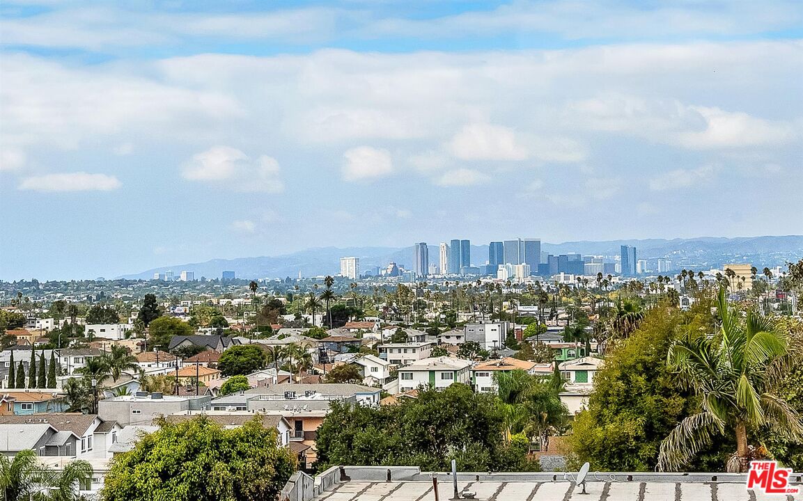 4701 Saturn St Unit: 1/4