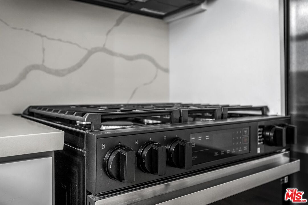 4703 Saturn St Unit: 3/4