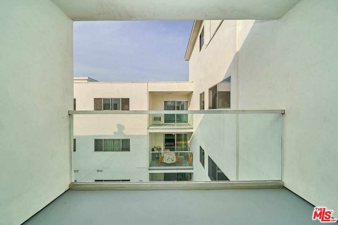 425 S Willaman Dr Unit: 307