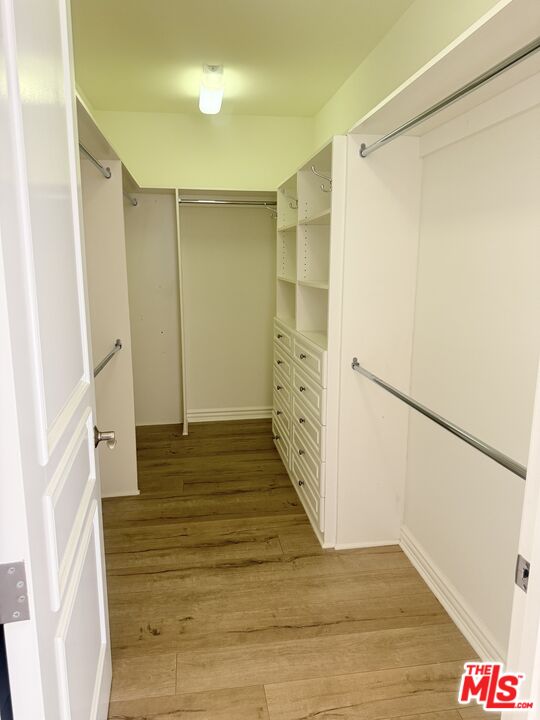 345 S Reeves Dr Unit: 301