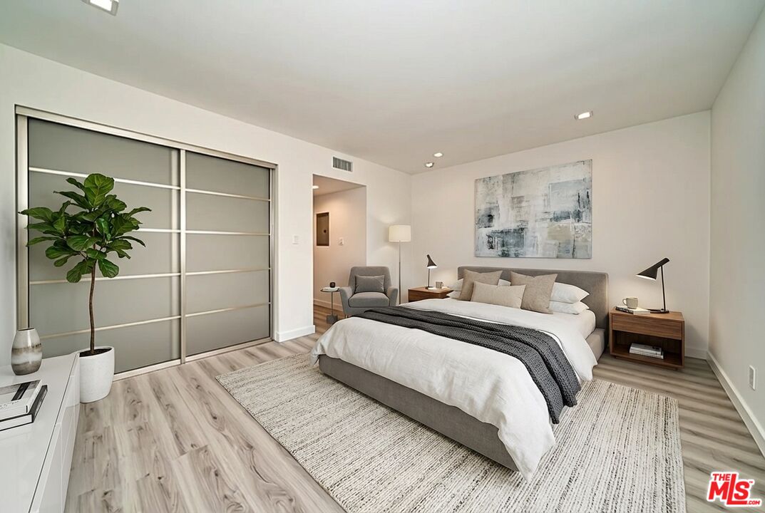 425 S Willaman Dr Unit: 110