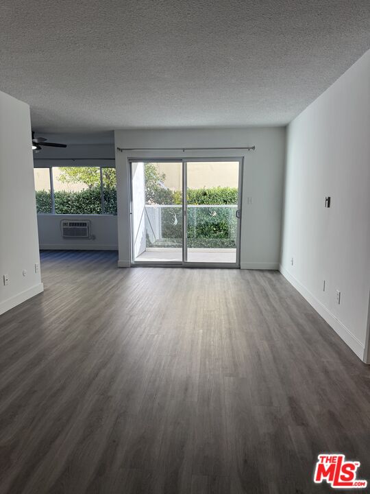 425 S Willaman Dr Unit: 110