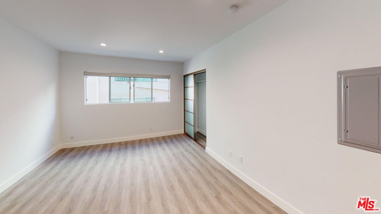 425 S Willaman Dr Unit: 203