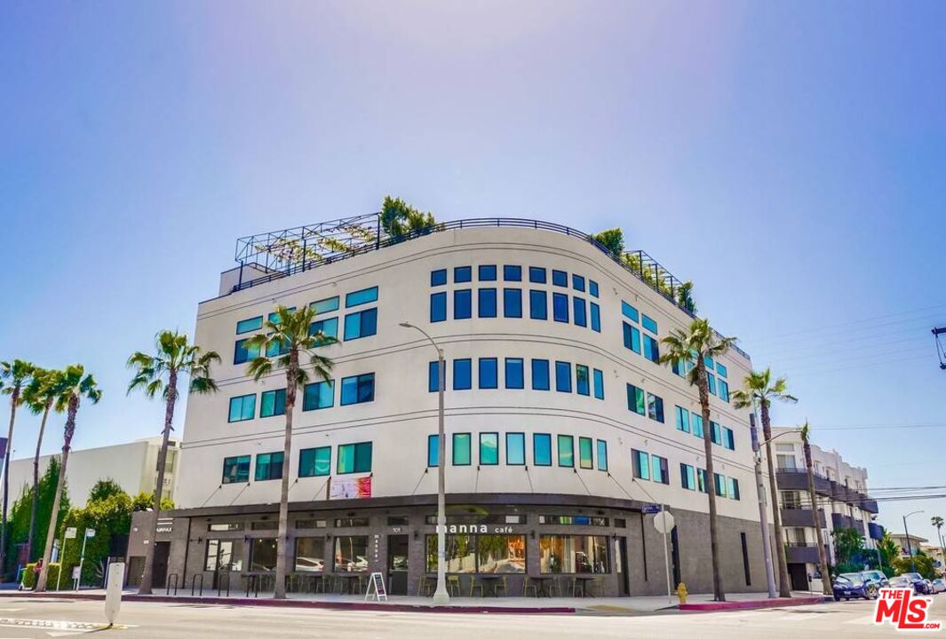 105 S Fairfax Ave Unit: 101