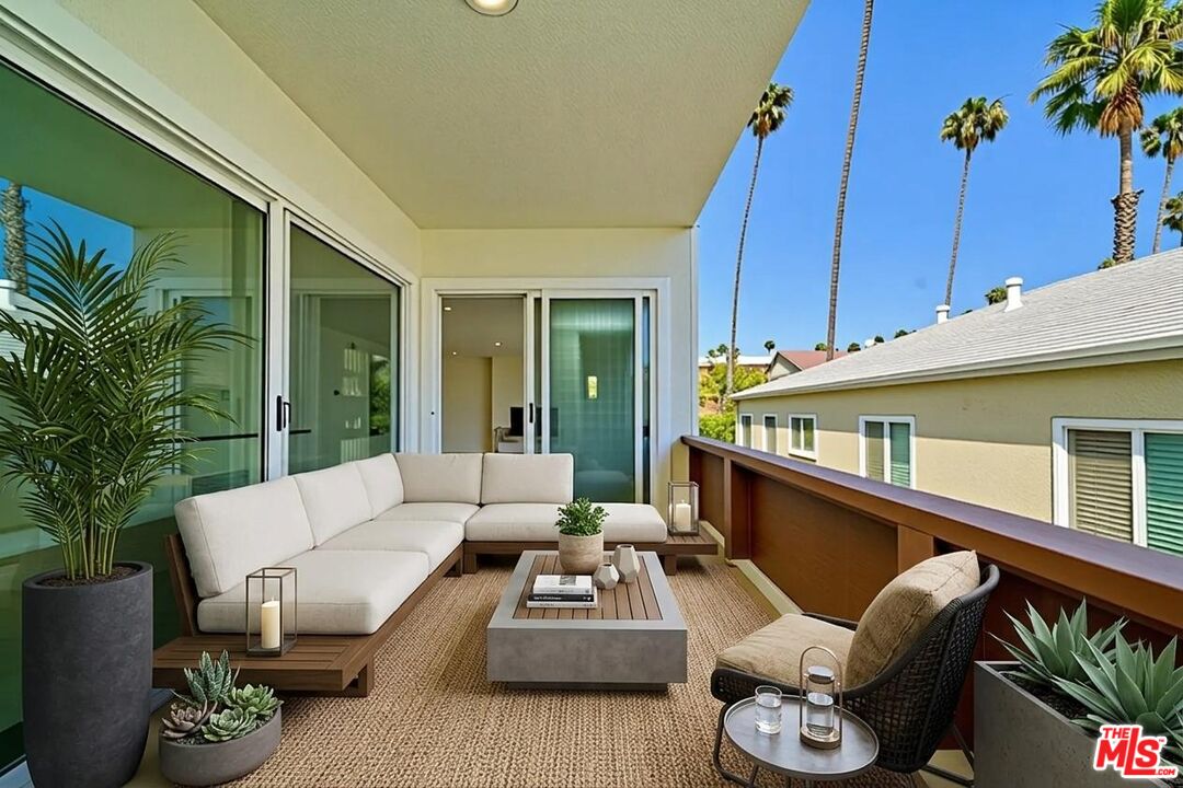 840 18th St Unit: 1