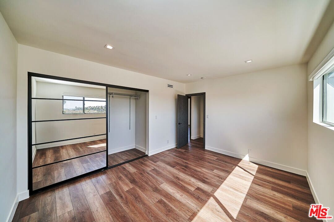 145 S Maple Dr Unit: 401