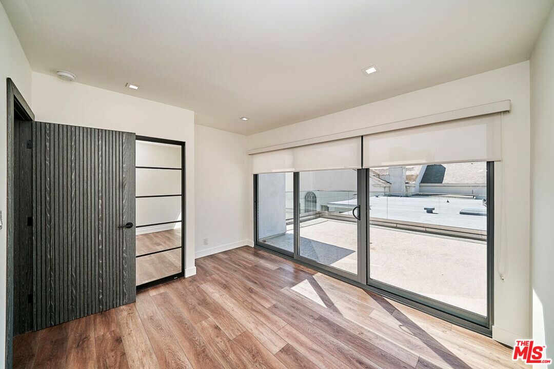 145 S Maple Dr Unit: 401