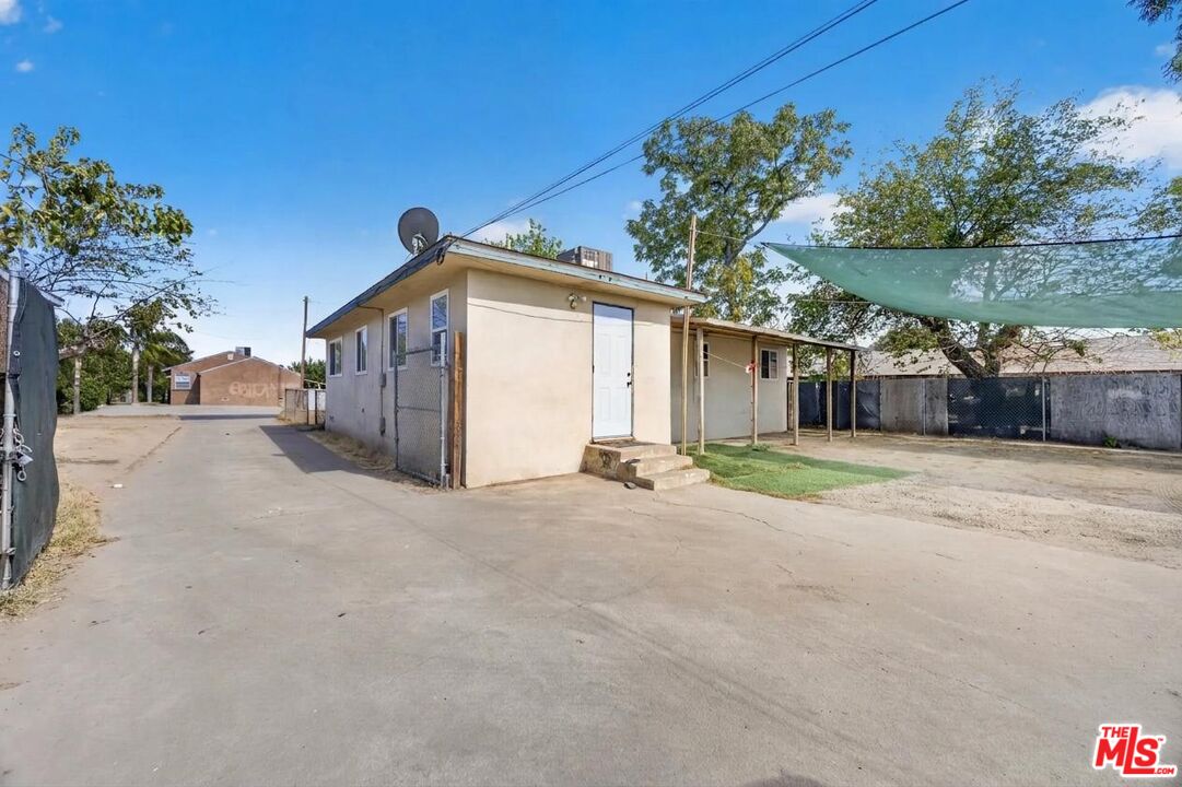 807 Shalimar Dr