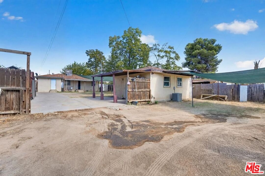 807 Shalimar Dr