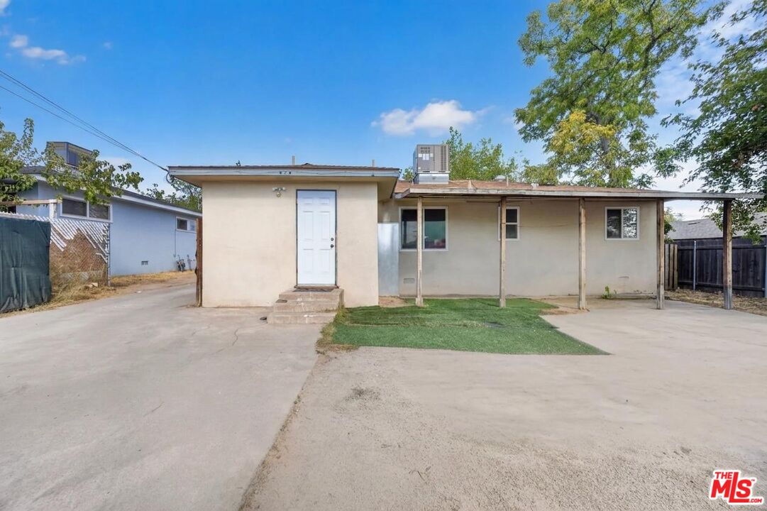 807 Shalimar Dr