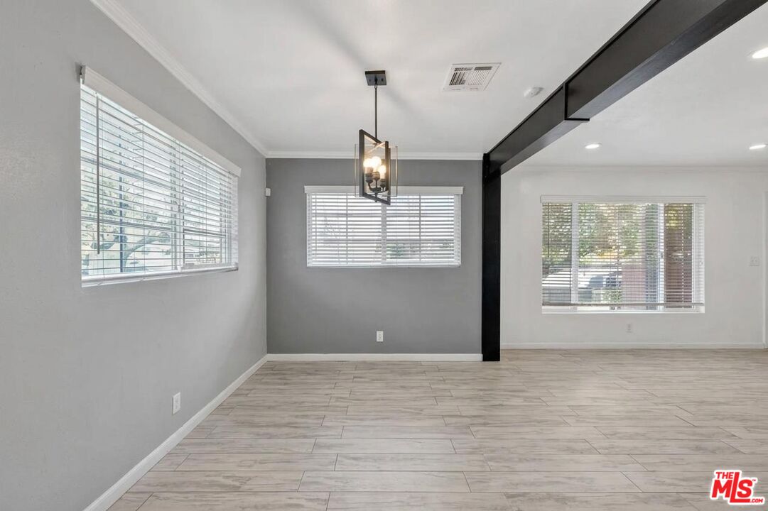 807 Shalimar Dr