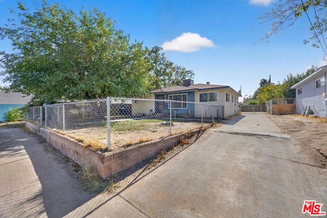 807 Shalimar Dr