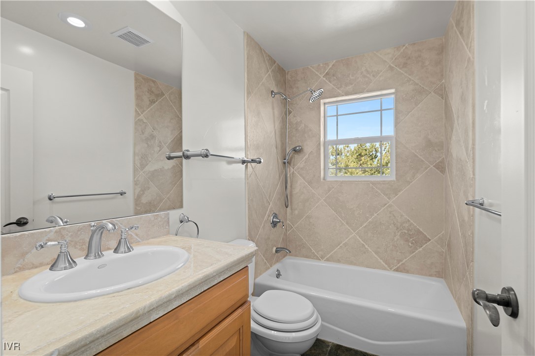 13330 W Saddlebow Drive