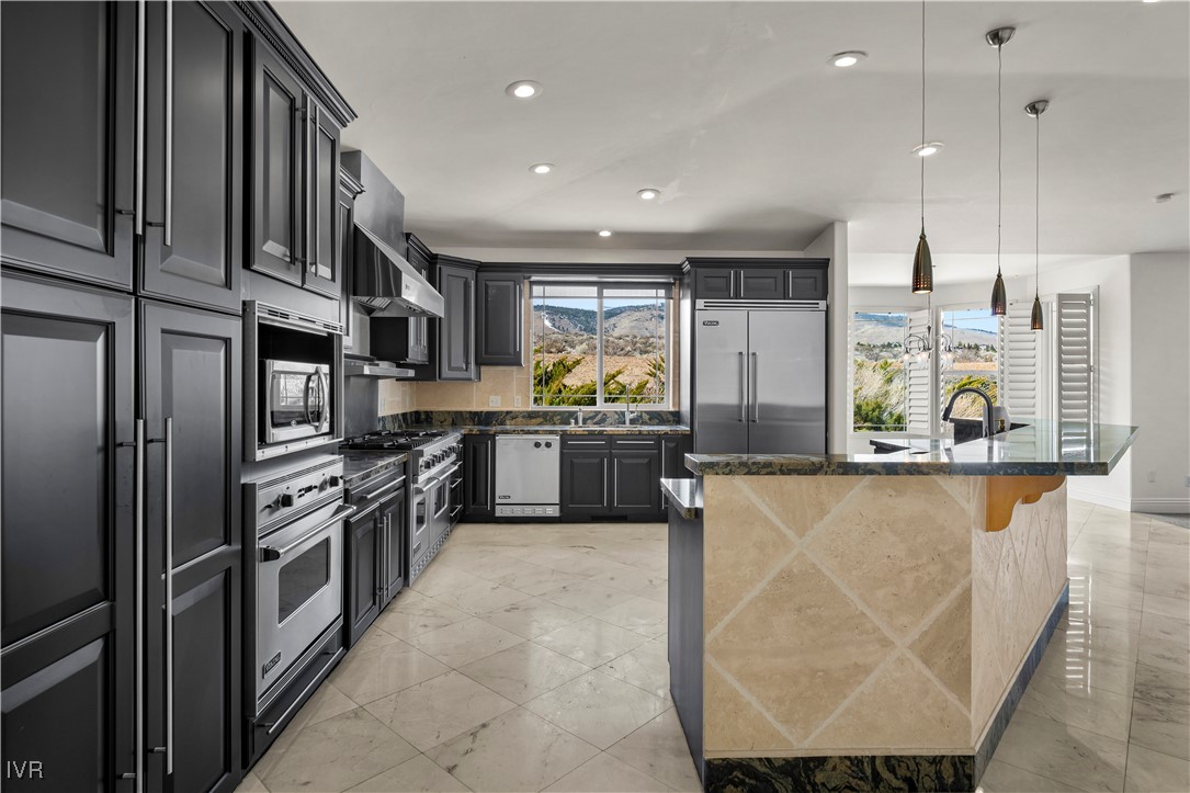 13330 W Saddlebow Drive