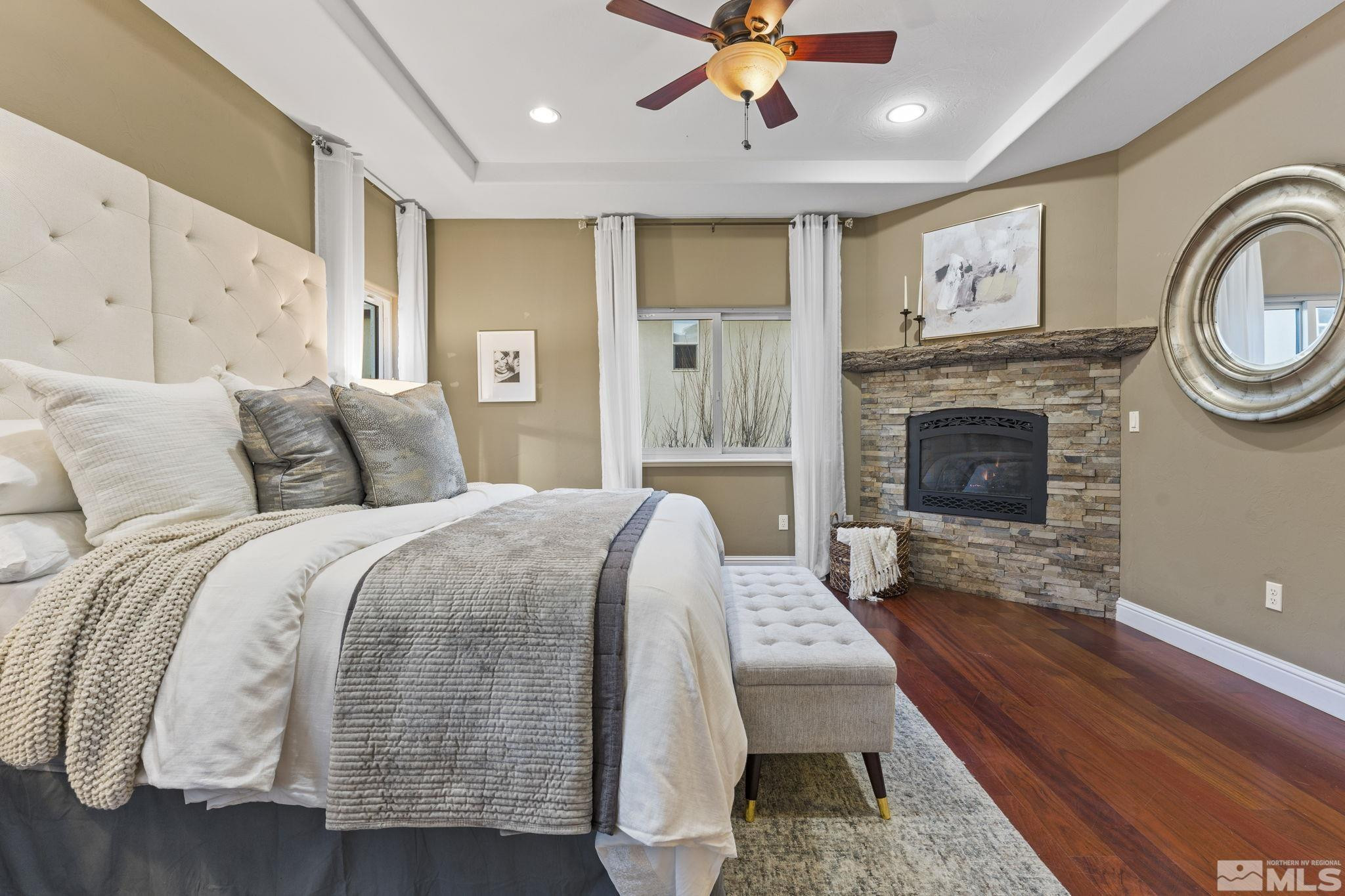 1640 S Arlington