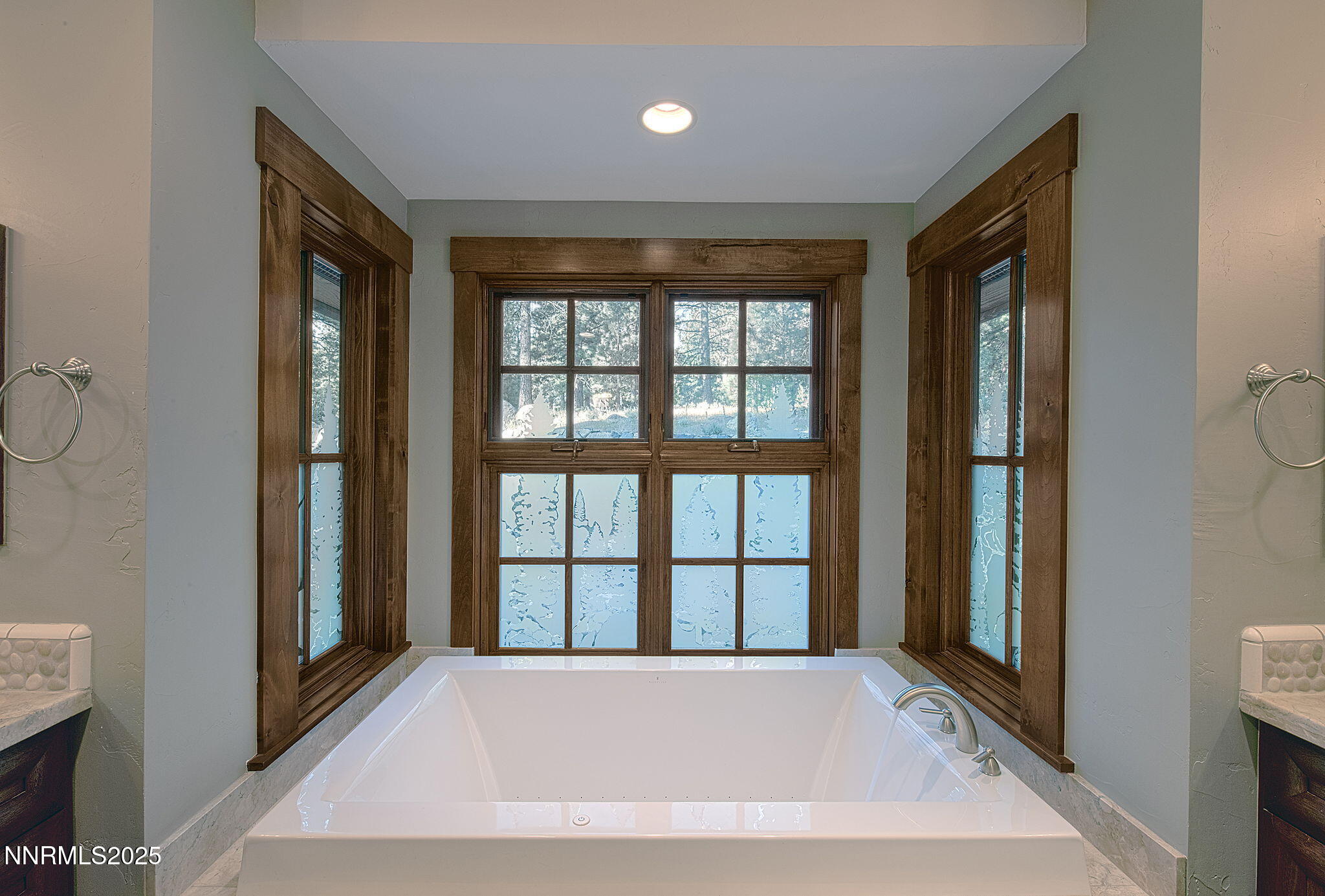 16555 Evergreen Hills Drive