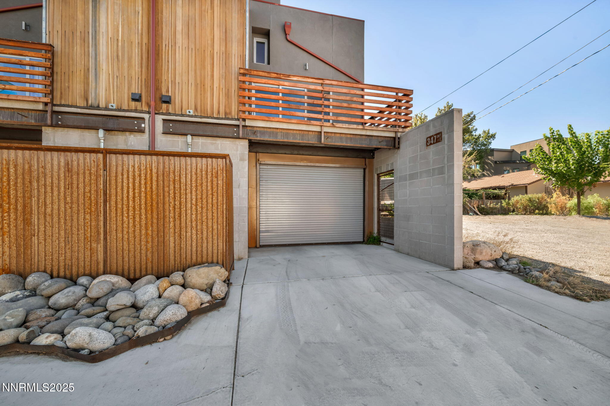 343 & 347 Mount Rose St. Street