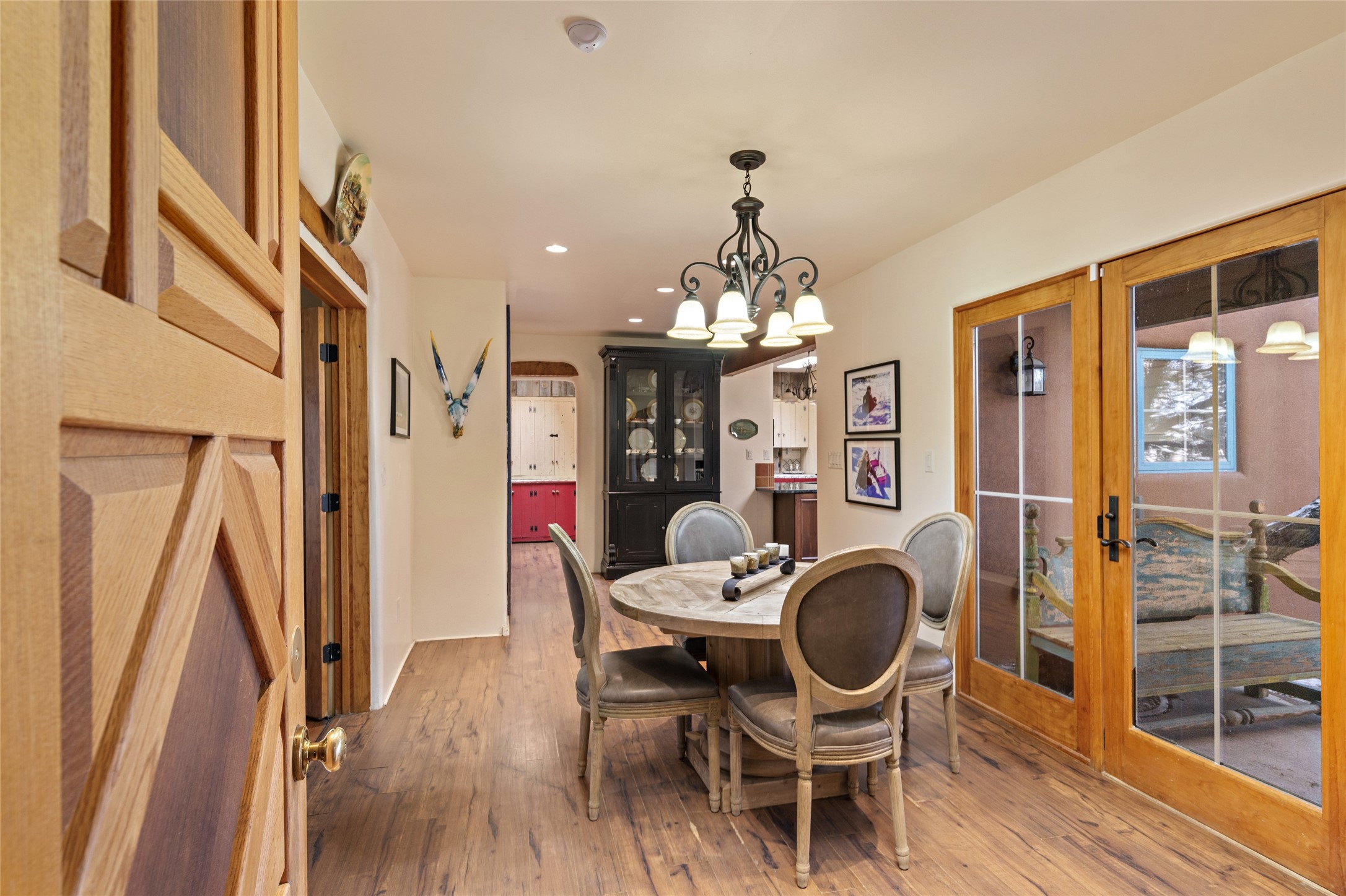 1040 Bishops Lodge Road