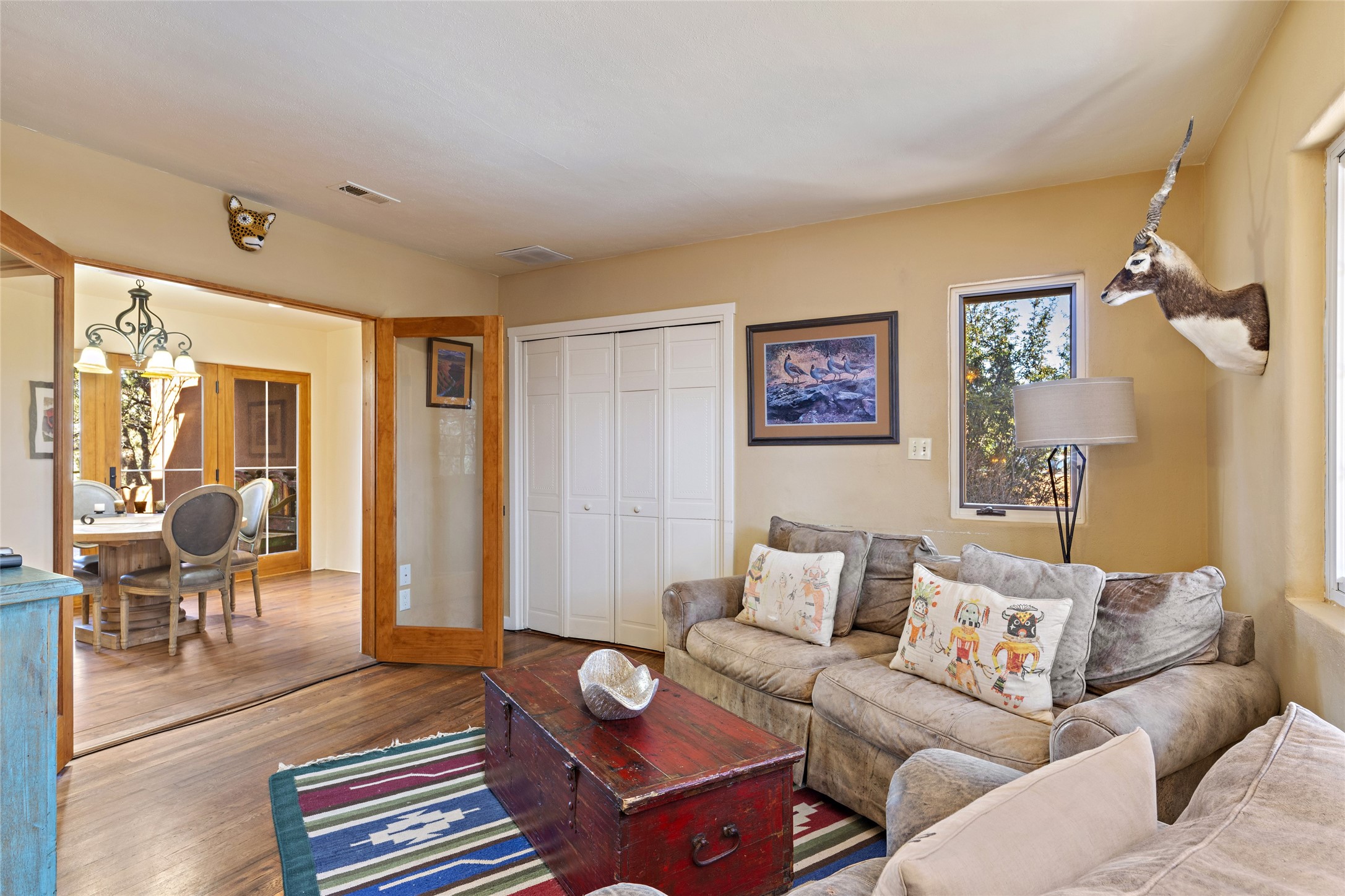 1040 Bishops Lodge Road
