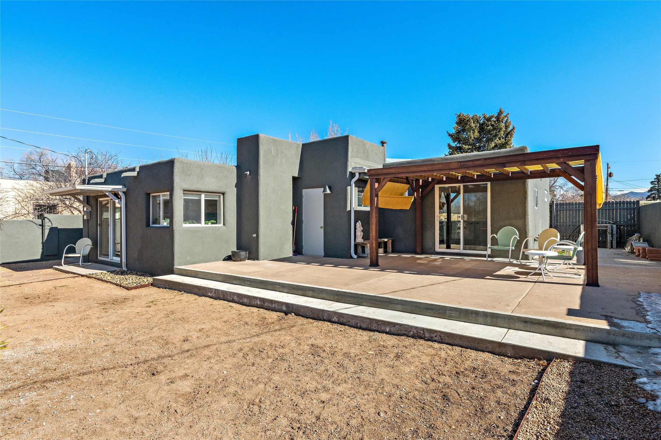 1204 Declovina Street