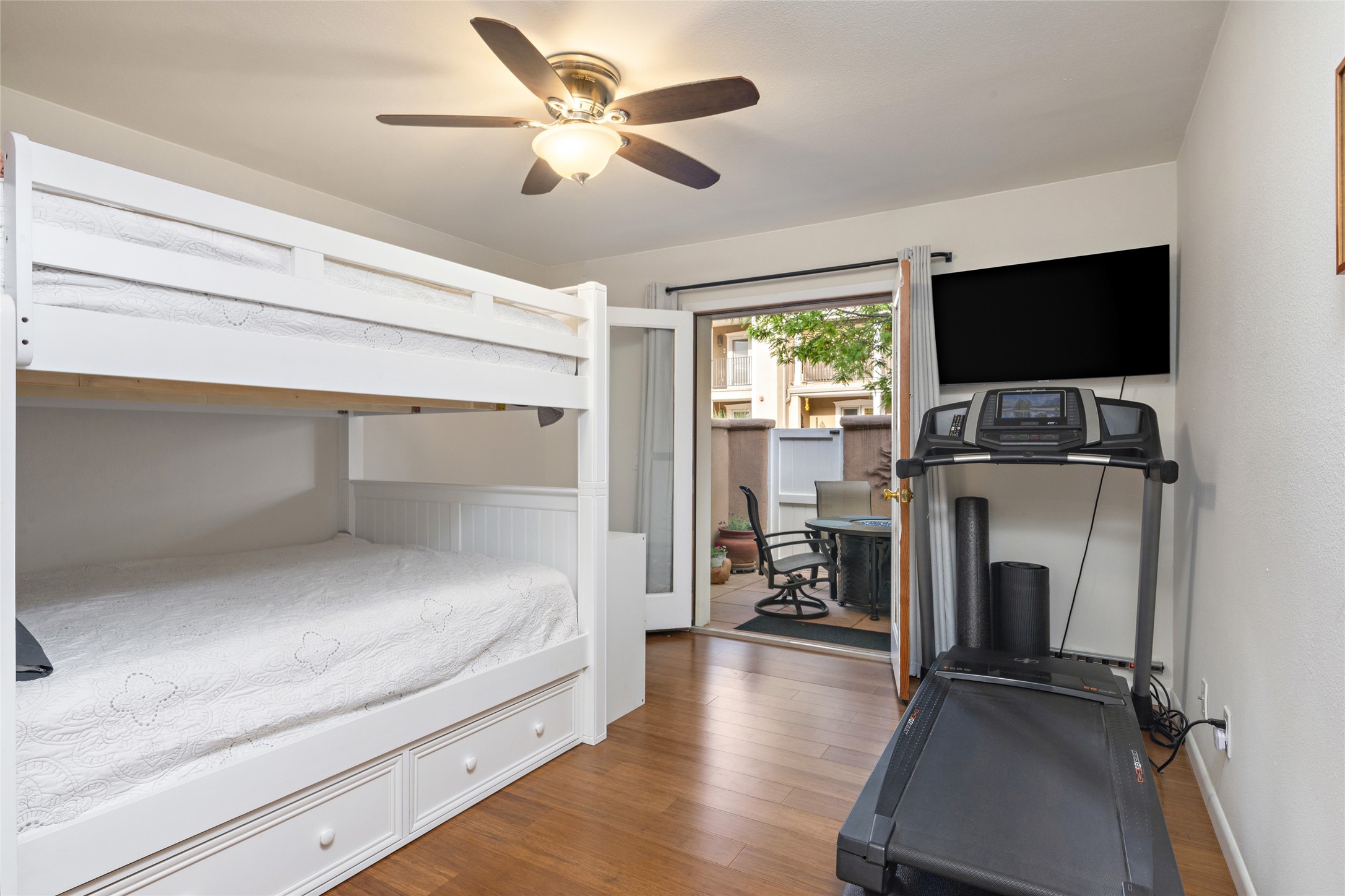 663 Bishops Lodge Road 21