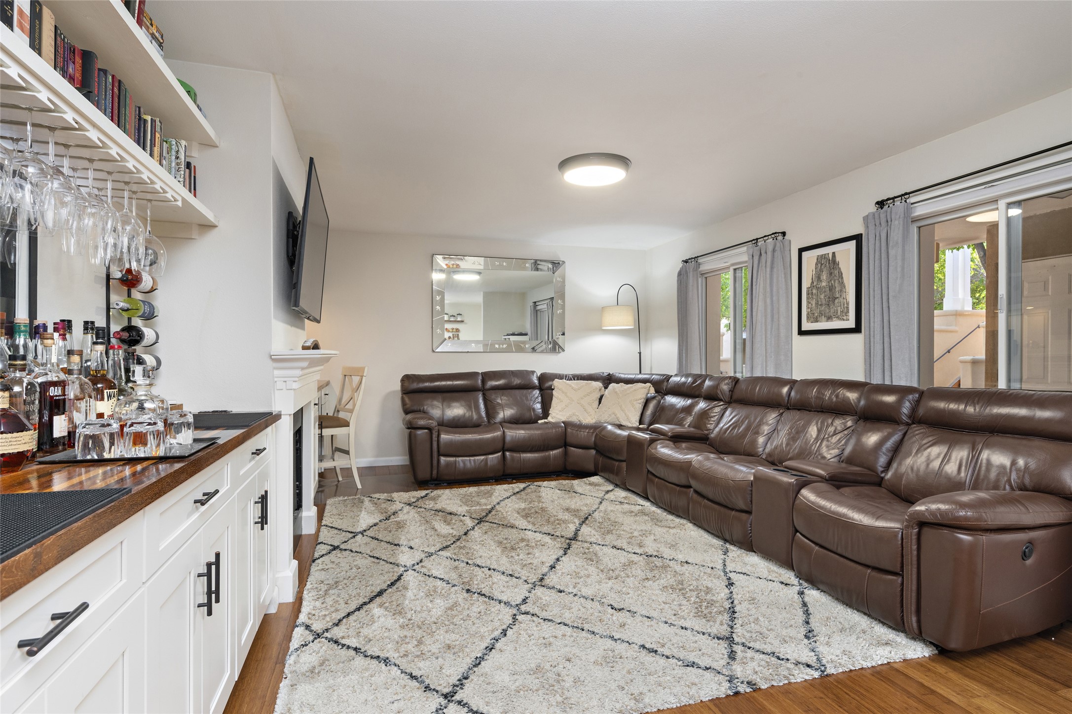 663 Bishops Lodge Road 21